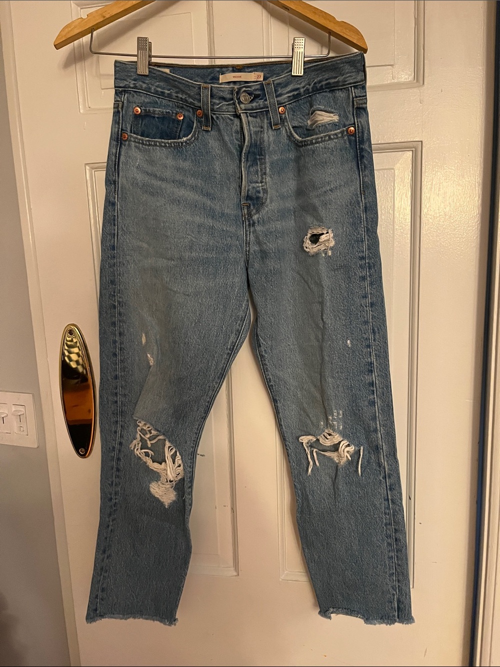 Levi’s Wedgie Distressed Blue Denim Jeans - Casual Relaxed Fit 27